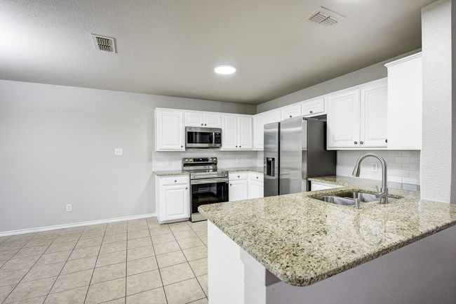11440 Mitchell Cir, House other with 3 bedrooms, 2 bathrooms and null parking in Ponder TX | Image 28