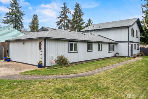 2902 N Orchard St, Tacoma, WA, 98407-3945 | Card Image