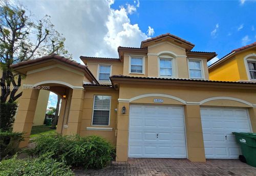 8402-8402 Nw 114th Path, Doral, FL, 33178-1953 | Card Image