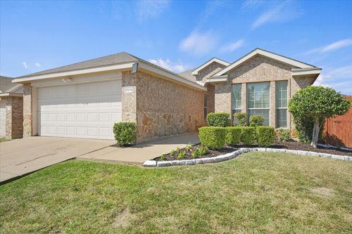 2015 Allyson Dr, Heartland, TX, 75126-8296 | Card Image