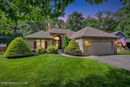 260 Shingle Mill Dr, DRUMS, PA, 18222-1211 | Card Image