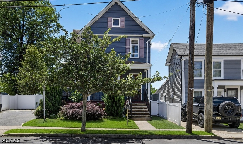 Residential in Rahway City 3
