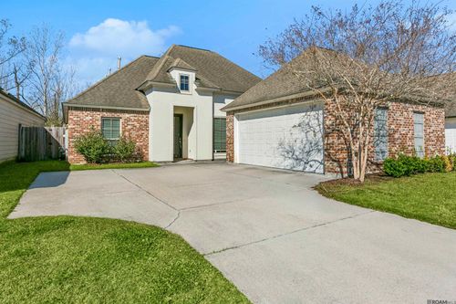 736 Portula Ave, Baton Rouge, LA, 70820-6536 | Card Image