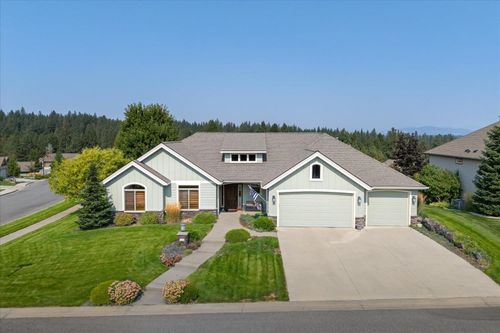 11211 E Flagstone Ln, Spokane Valley, WA, 99206-8424 | Card Image