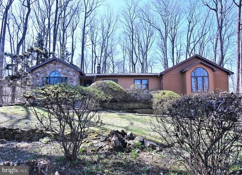 306 Cedar Hill Rd, BIRDSBORO, PA, 19508-9283 | Card Image