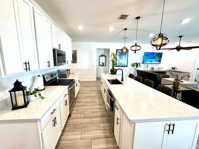 2761 Sw Palace Ave, House other with 3 bedrooms, 2 bathrooms and null parking in Port St. Lucie FL | Image 4