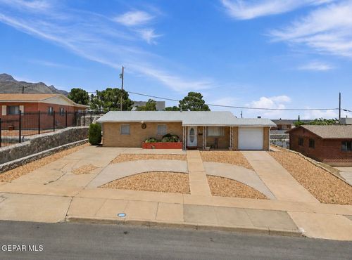 3505 Volcanic Ave, El Paso, TX, 79904-3130 | Card Image