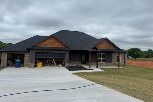 1427 County Street 2977, Blanchard, OK, 73010 | Card Image