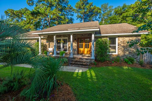 649 Mccutchen St, Charleston, SC, 29412-4520 | Card Image