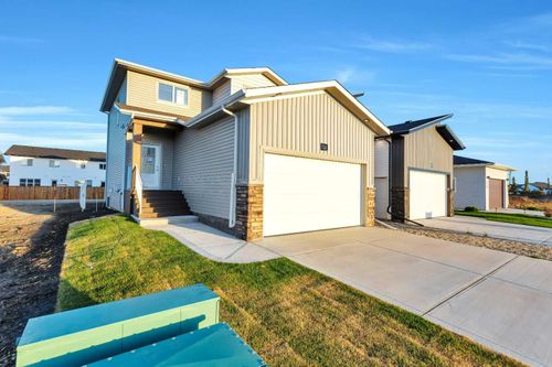 126 Norseman Close, Red Deer County, AB, T4E | Card Image