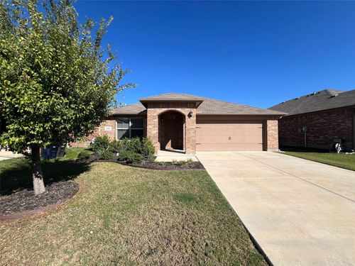 609 Buzzard Lake Trl, Fort Worth, TX, 76120-2023 | Card Image