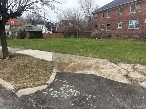 1491 Glynn Ct, Detroit, MI, 48206-1710 | Card Image