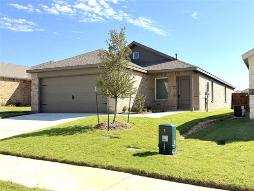 2557 Guineas Ln, Aubrey, TX, 76227-6393 | Card Image