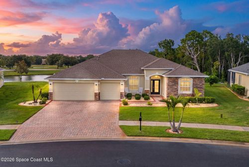 467 Easton Forest Cir Se, Palm Bay, FL, 32909-6847 | Card Image