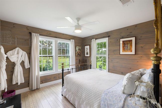 3643 Noak Rd, Home with 6 bedrooms, 4 bathrooms and null parking in Round Top TX | Image 8