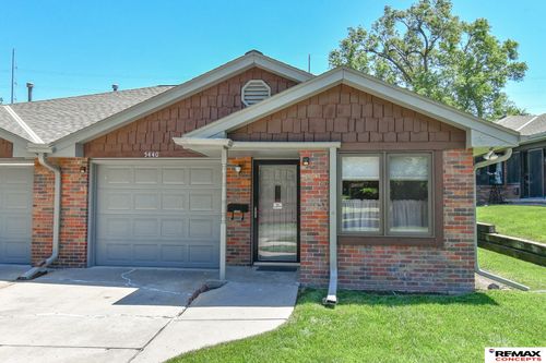 5440 Pioneers Boulevard, Lincoln, NE, 68506 | Card Image