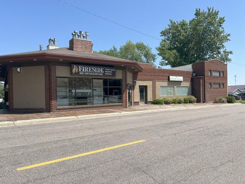 1001 Highway 12 E, Willmar, MN, 56201-3793 | Card Image