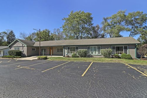 302 Old Green Bay Rd, Kenosha, WI, 53144-1125 | Card Image
