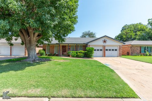 2602 S 38th St, Abilene, TX, 79605-7108 | Card Image