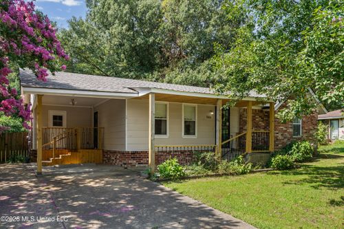 3565 Heathcliff Dr, Horn Lake, MS, 38637-2512 | Card Image
