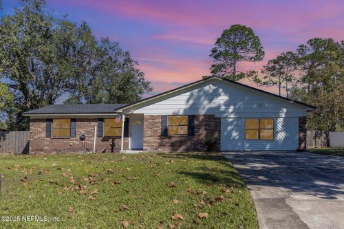 201 Teakwood Cir N, Middleburg, FL, 32068-7843 | Card Image