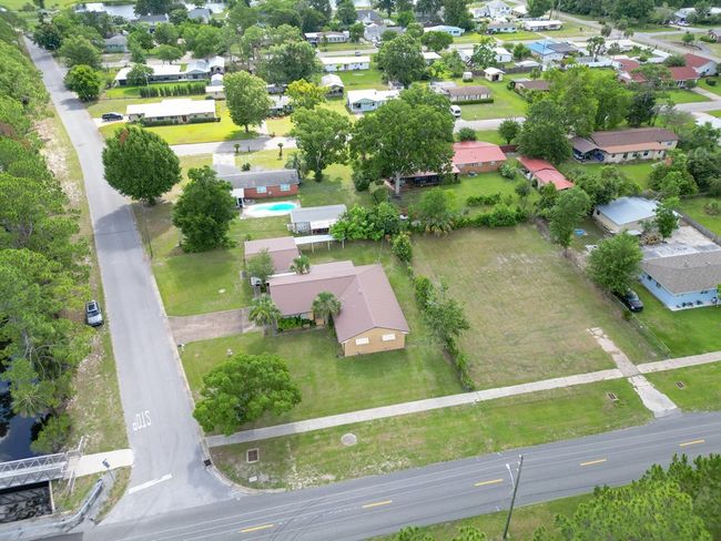1901 Long Ave, House other with 3 bedrooms, 2 bathrooms and 4 parking in Port St. Joe FL | Image 52