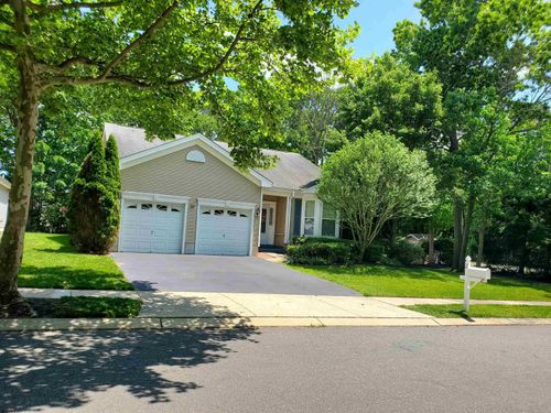 2 Derby Dr, GALLOWAY, NJ, 08205-6800 | Card Image