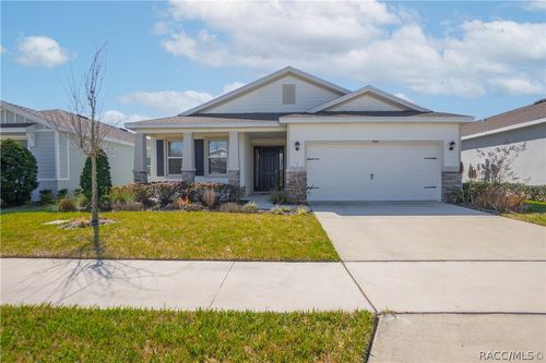 7974 Penrose Pl, WILDWOOD, FL, 34785-7766 | Card Image