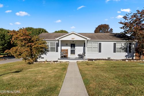 103 Newport Way, Kingston, TN, 37763-7011 | Card Image