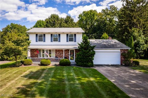 6333 Juniper Dr, Amherst, OH, 44001-1811 | Card Image