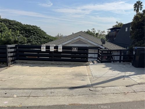 1566 Rollins Dr, LOS ANGELES, CA, 90063-1030 | Card Image