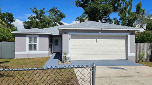 8725 N 13th St, Tampa, FL, 33604-1847 | Card Image