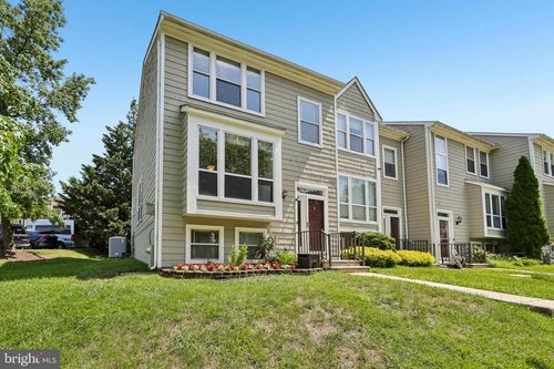 7730 Chatfield Ln, ELLICOTT CITY, MD, 21043-7901 | Card Image