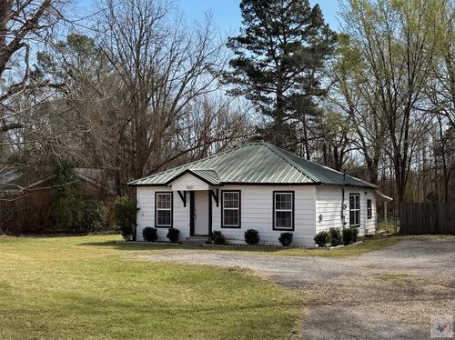 500 E Front St, Naples, TX, 75568 | Card Image