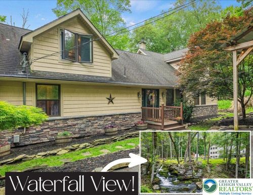 1079 Marshalls Creek Rd, East Stroudsburg, PA, 18302-8913 | Card Image