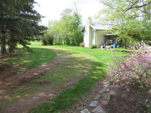 3239 Township Road 380, Rural Red Deer County, AB, T0M0H0 | Card Image
