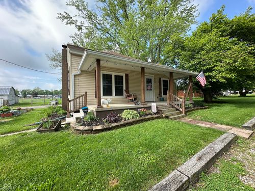 202 Vine St, Bainbridge, IN, 46105-9482 | Card Image