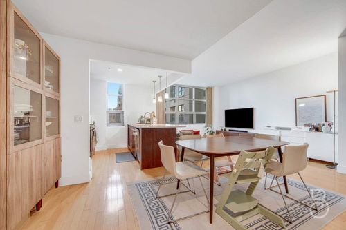 apt-3m-5 48th Ave, Long Island City, NY, 11101-5604 | Card Image