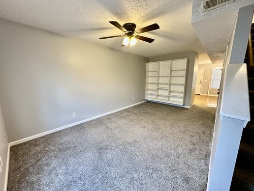 apt-b-282 Raleigh Dr, Clarksville, TN, 37043-1968 | Card Image