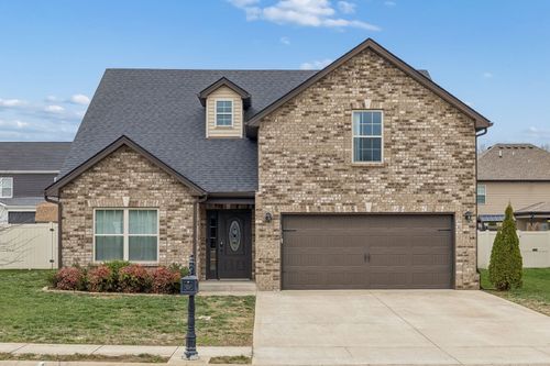 1008 Meadowview Ln, Clarksville, TN, 37040-1438 | Card Image