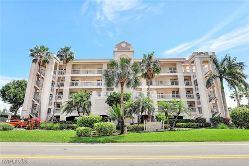 apt-202-9700 Gulf Shore Dr, Naples, FL, 34108-4008 | Card Image