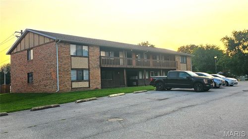 7-1908 Muren Blvd, Belleville, IL, 62221-4165 | Card Image