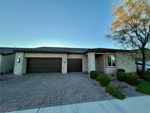 6635 Windy Palm St, North Las Vegas, NV, 89086-1666 | Card Image
