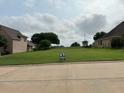 2207 Carondelet Court, Home with 0 bedrooms, 0 bathrooms and null parking in Brenham TX | Image 2