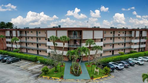 apt-203b-2800 Nw 47th Ter, Lauderdale Lakes, FL, 33313-1753 | Card Image