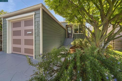5430 Santa Cruz Ave, Richmond, CA, 94804-5500 | Card Image