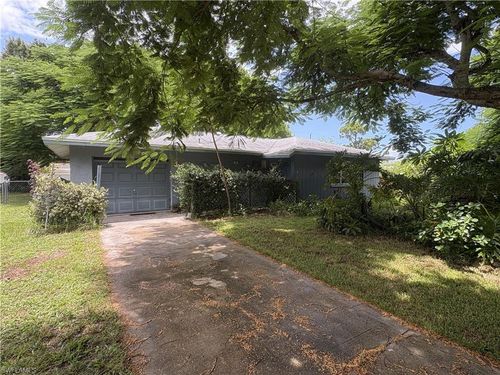 1191 Orange Ave, NORTH FORT MYERS, FL, 33903-7110 | Card Image