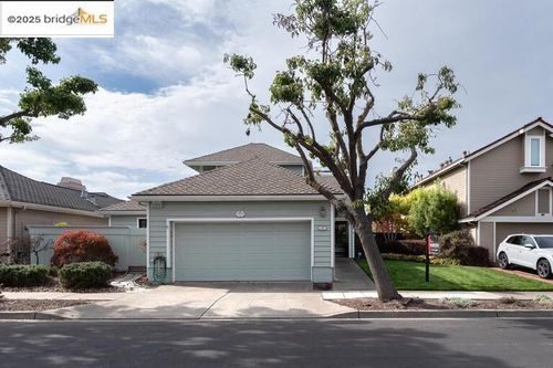 147 Cumberland Way, Alameda, CA, 94502-6456 | Card Image