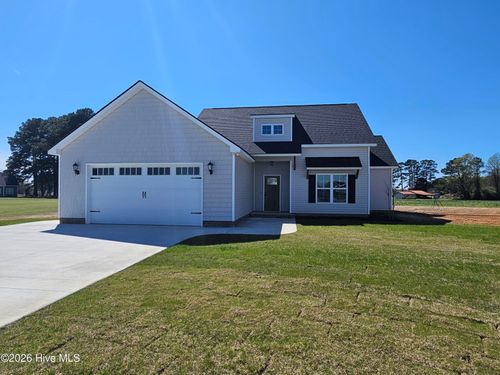 177 Country Cove Ln, Clinton, NC, 28328-1303 | Card Image