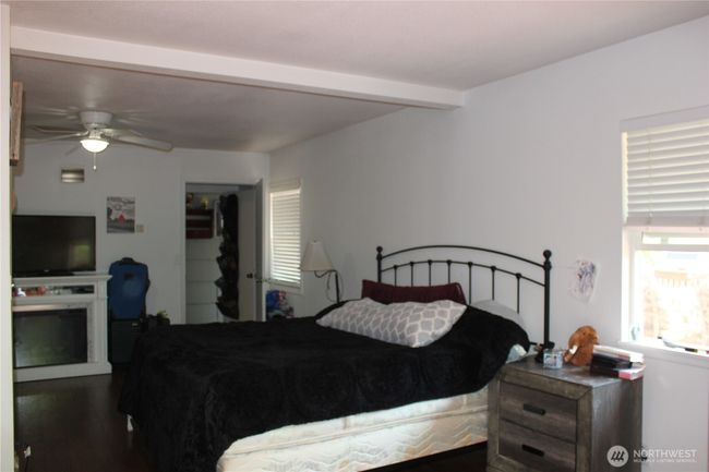 418 Sw Canyon Loop, House other with 4 bedrooms, 2 bathrooms and 3 parking in Winlock WA | Image 13